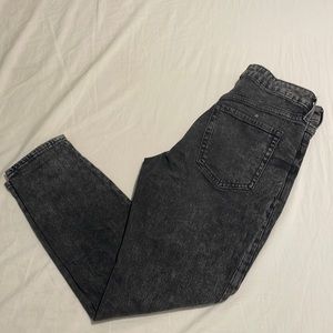 Women’s black acid wash distressed high rise straight leg denim jeans size 4